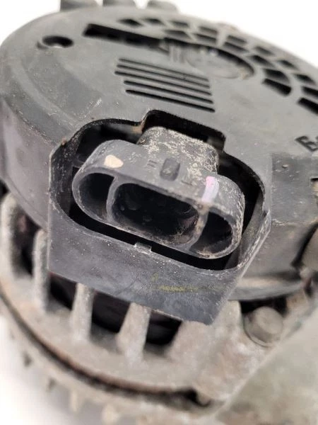 Alternador Chevrolet Malibu 2008-2012 2,4 L 15828450 08-12 Foto 3 de 4