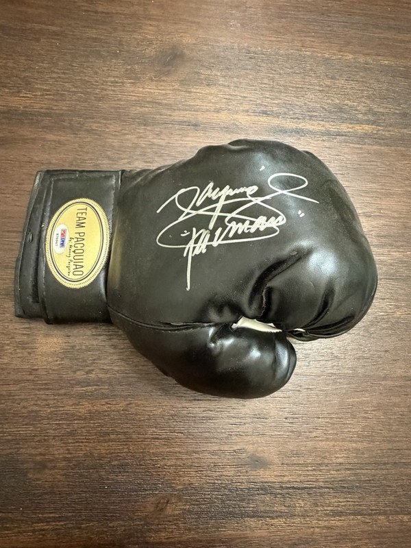 Manny Pacquiao Signed Team Pacquiao Boxing Glove Autograph PSA G2U