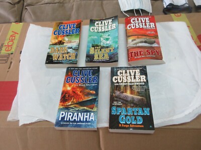 Paperback Books ,Clive Cussler (5)Dark Watch Silent Sea Spy Piranha Spartan Gold