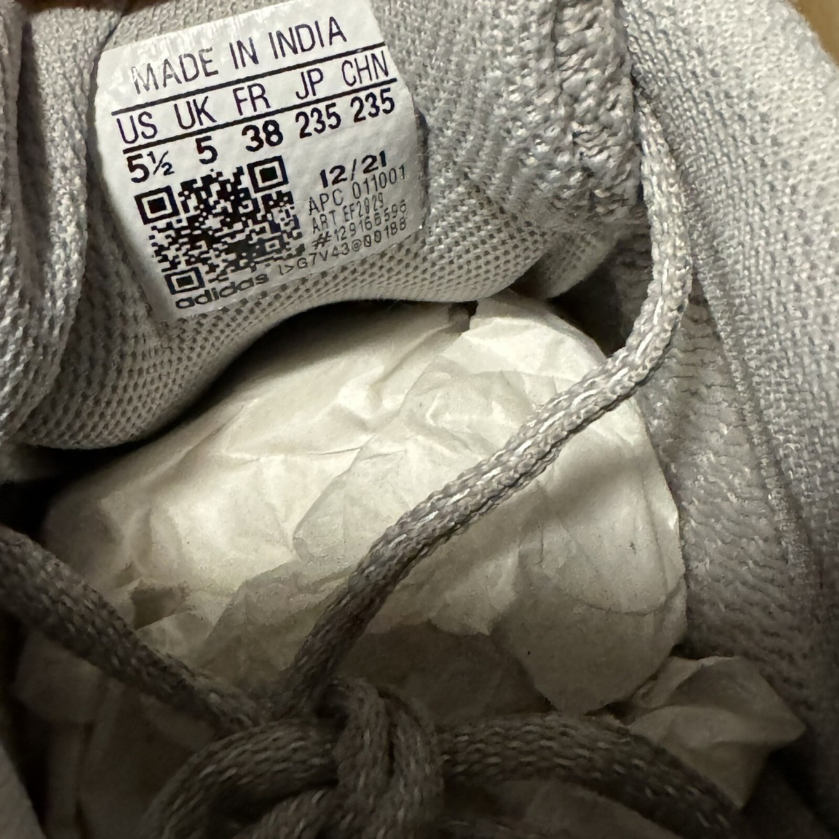 Adidas Yeezy Boost 700 V2 Static Size 5.5 Brand New Wave Runner