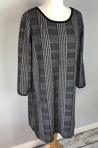 TU Size 16 Black White Jumper Dress 