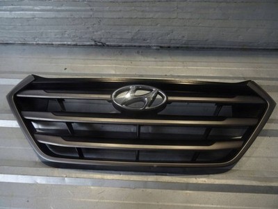 Hyundai Tucson TL 2015 Vorne Kühlergrill YMJ24601