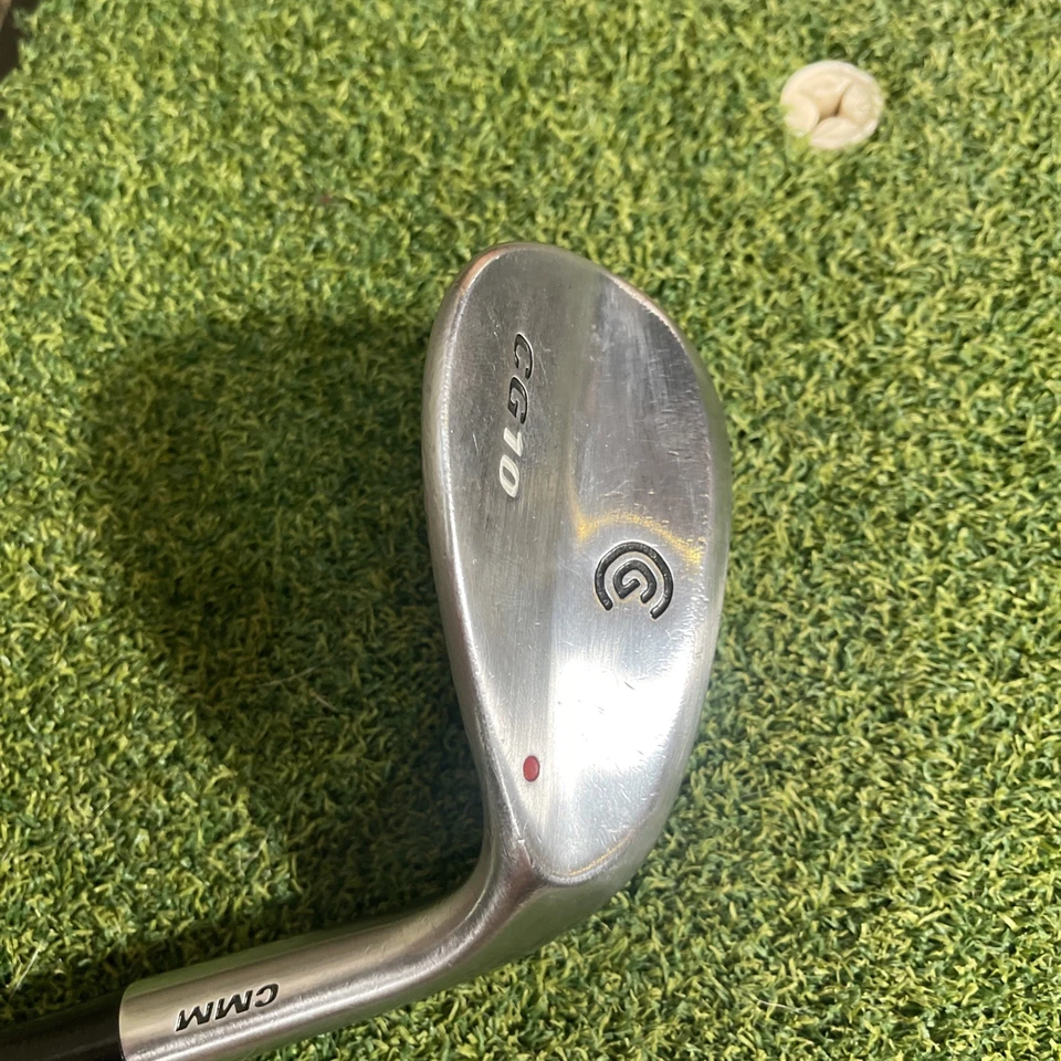 Cleveland CG10 Sand Wedge - 56° - Dynamic Gold Steel Shaft Lamkin grip upc 41 - Image 4 of 4