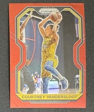 Courtney Vandersloot 2021 Panini Prizm WNBA Red /299 #10 - Chicago Sky