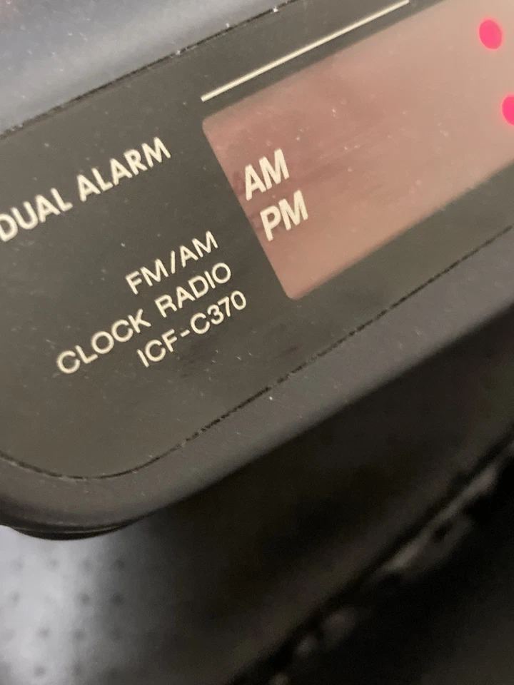 Vintage 90s Sony Dream Machine Digital Clock Radio ICF-C370 AM/FM Tested Rare - Image 2 of 4