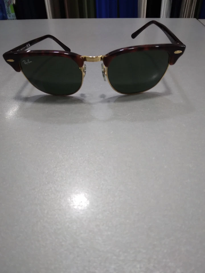 Ray-Ban Clubmaster RB3016, foto 1 di 5