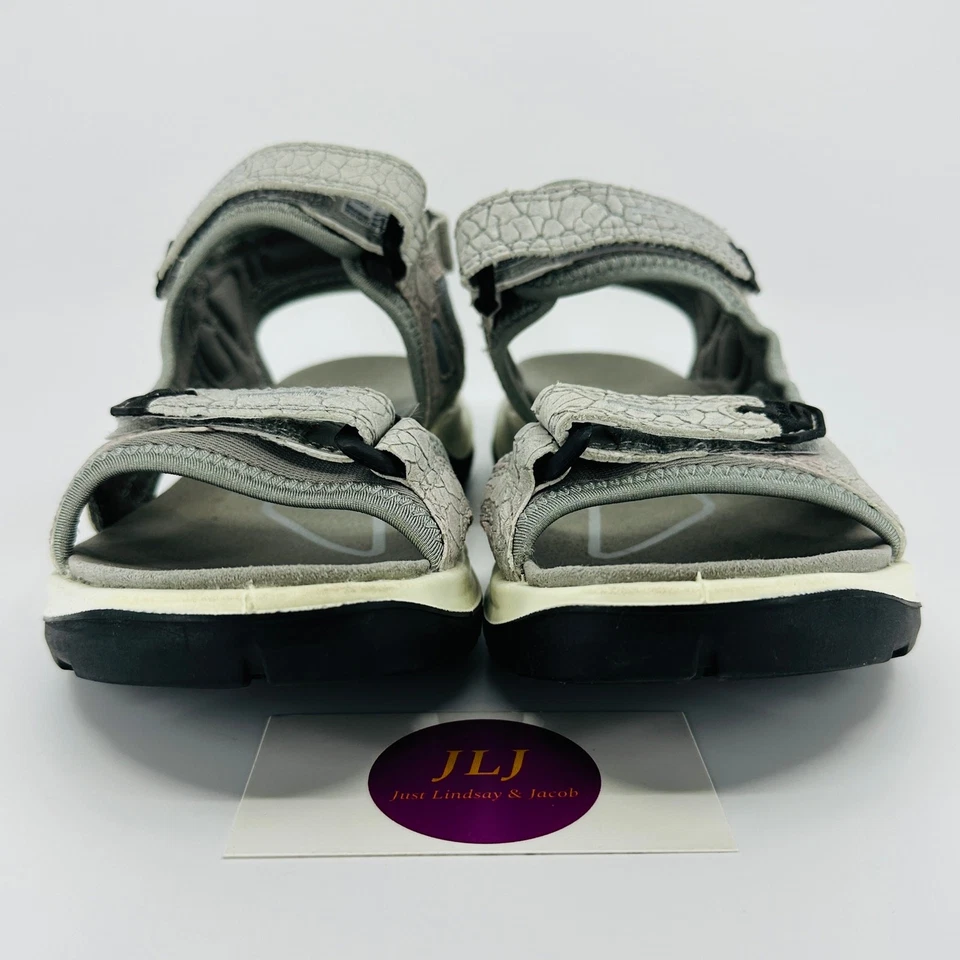 Sandalias de exterior ECCO para mujer Yucatán todoterreno flor de hielo nobuck talla 39 EU/8 EE. UU. Foto 2 de 4