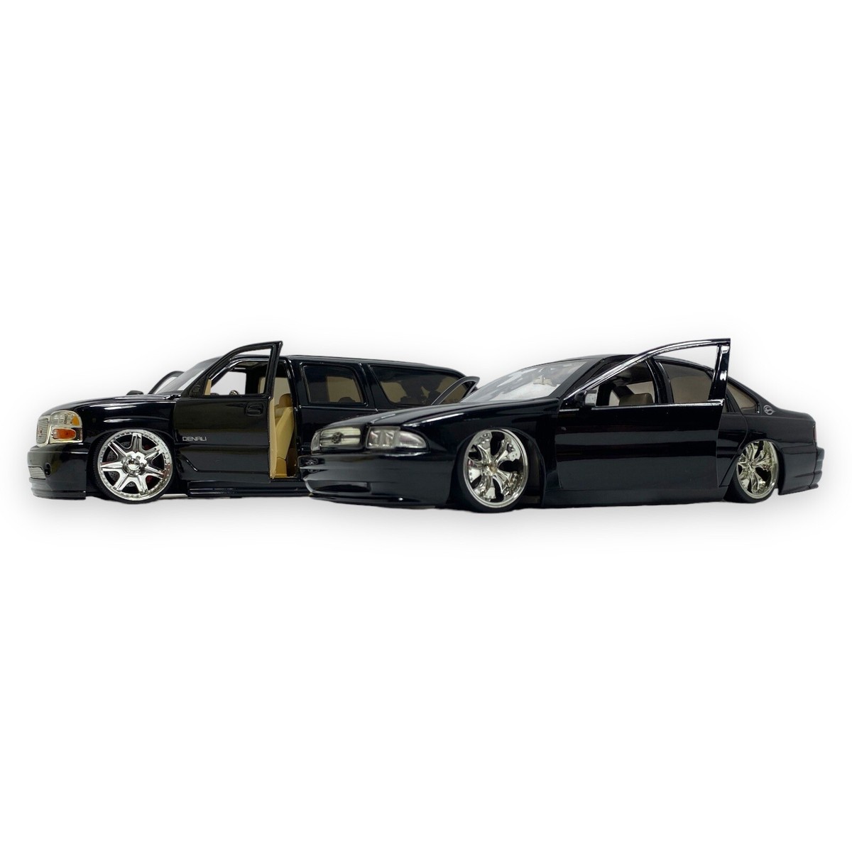 DUB CITY 1/24 - 2002 GMC Yukon Denali XL - JADA TOYS - 1996 Chevy