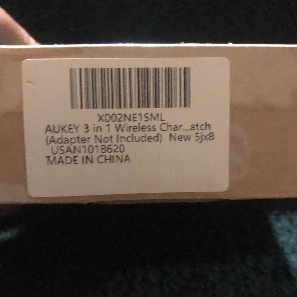 Estación de Carga AUKEY 3 en 1 Inalámbrica AUKEY NUEVA SELLADA Foto 3 de 3