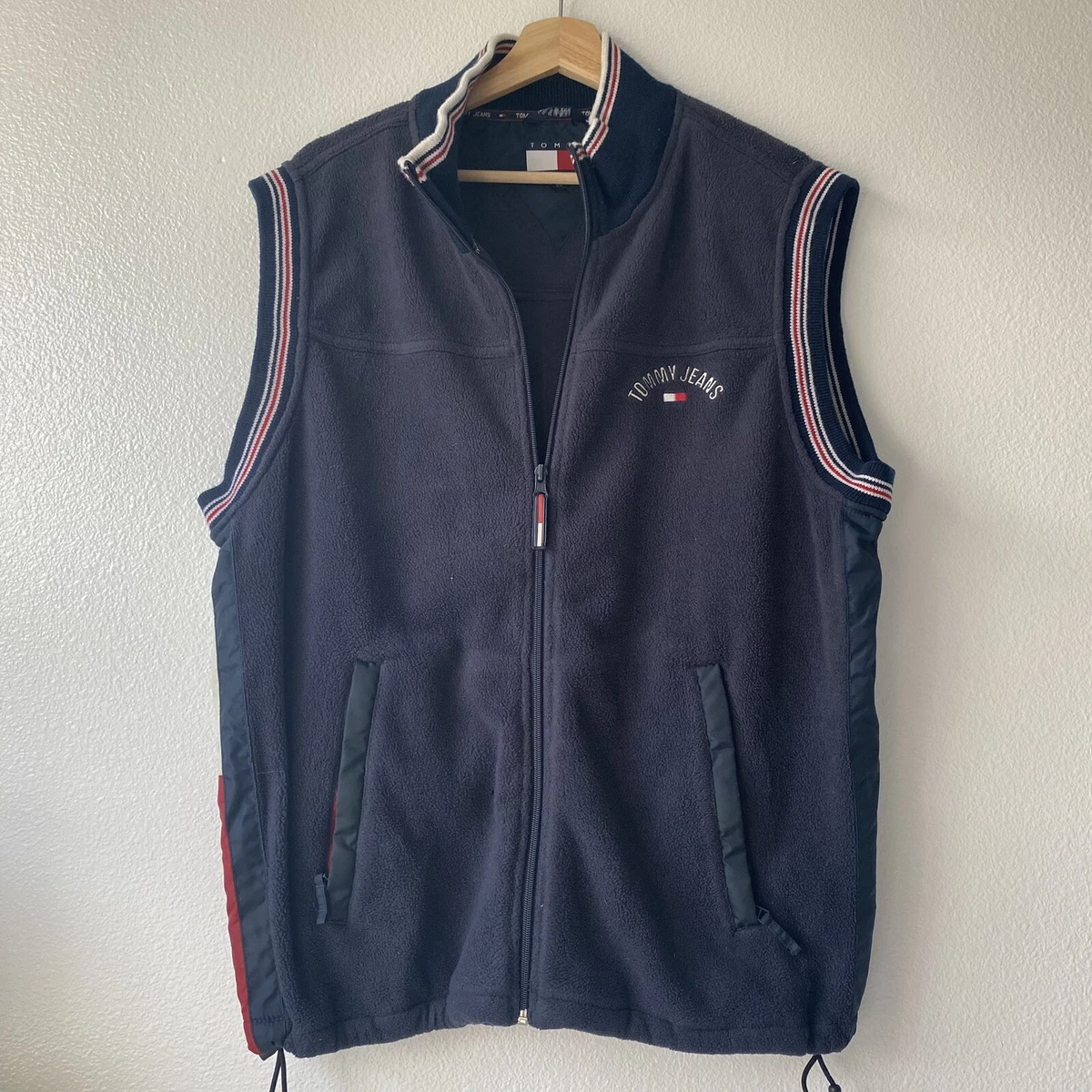 Tommy hilfiger best sale fleece vest