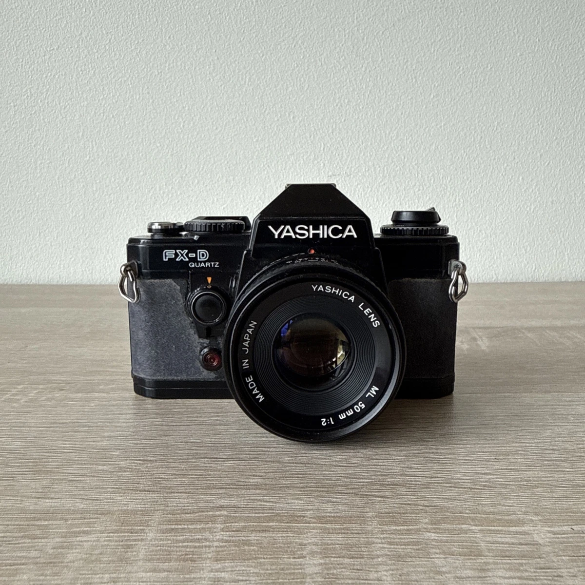 Yashica FX-D Quarz with 50mm and 28mm (Gebraucht) in Bern für CHF 40