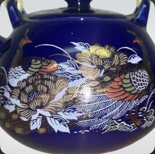 Antique Japanese Cobalt Blue Teapot Gold Trim Floral & Peacock 4 1/4” Bohemian - Bild 2 von 6