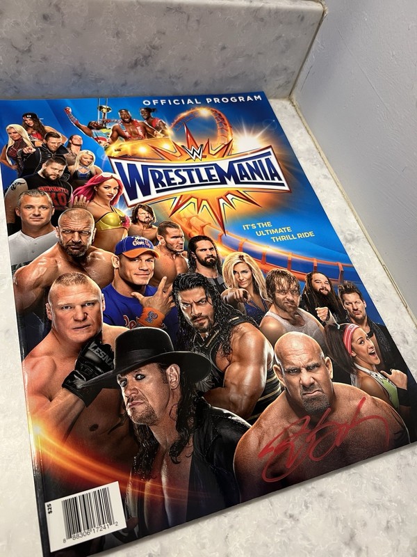 WWE Wrestlemania 33 Program Goldberg Signed Autographed Undertaker Magazine WWF