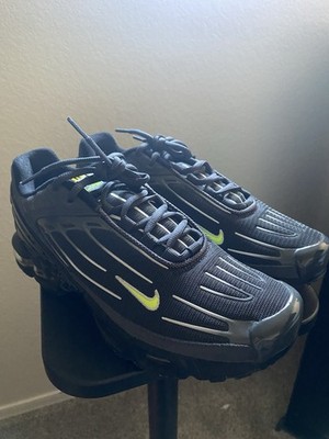 Nike Air Max Plus 3 Anthracite Volt Men s 9.5 Brand New W/ Box