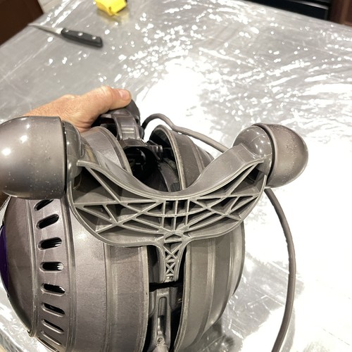 USED DYSON BALL ANIMAL 2 WORKING MOTOR AND HOUSING SEE DESCRIPT FREE SHIPPING - Picture 5 of 15