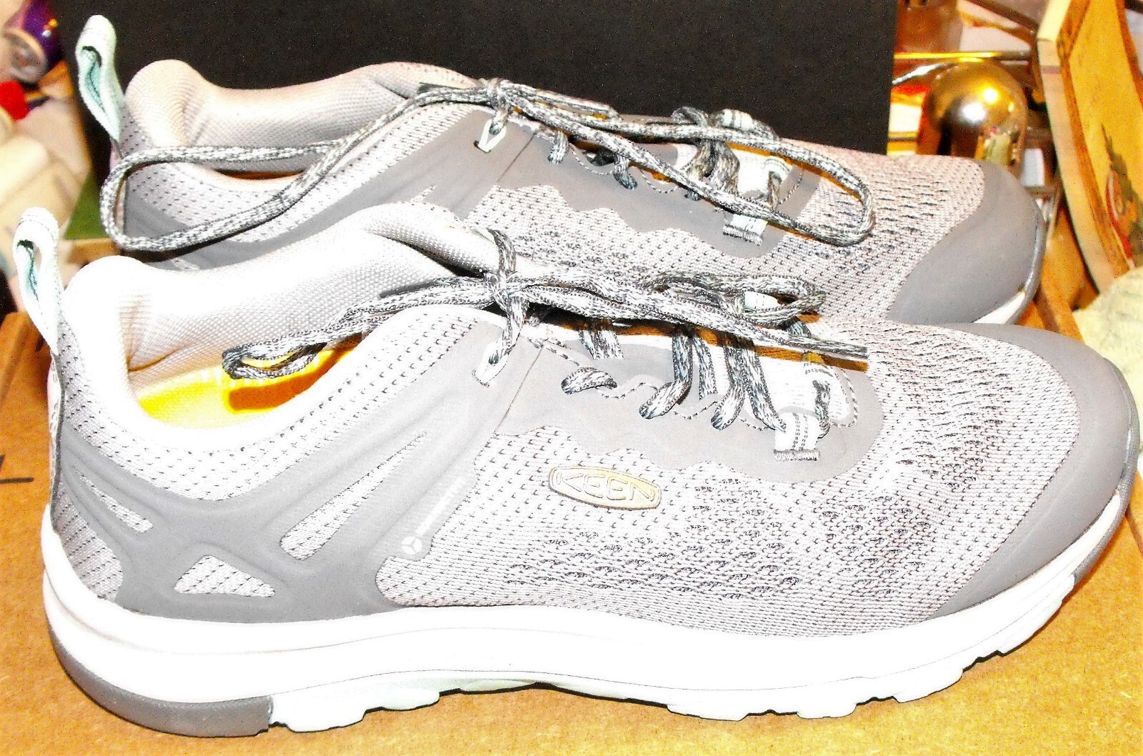 Scarpe da trekking grigie KEEN Konnectfit taglia 7 5 da donna nuove