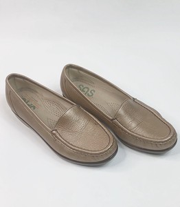 rose gold loafers womens