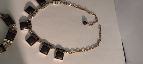 Vintage Mid Century Charcoal Gray Thermoset Choker Necklace And Bracelet - Picture 11 of 11