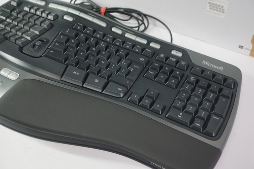 Microsoft Natural Ergonomic 4000 Keyboard Tastatur Ergonomische AZERTY #140 - Bild 4 von 5