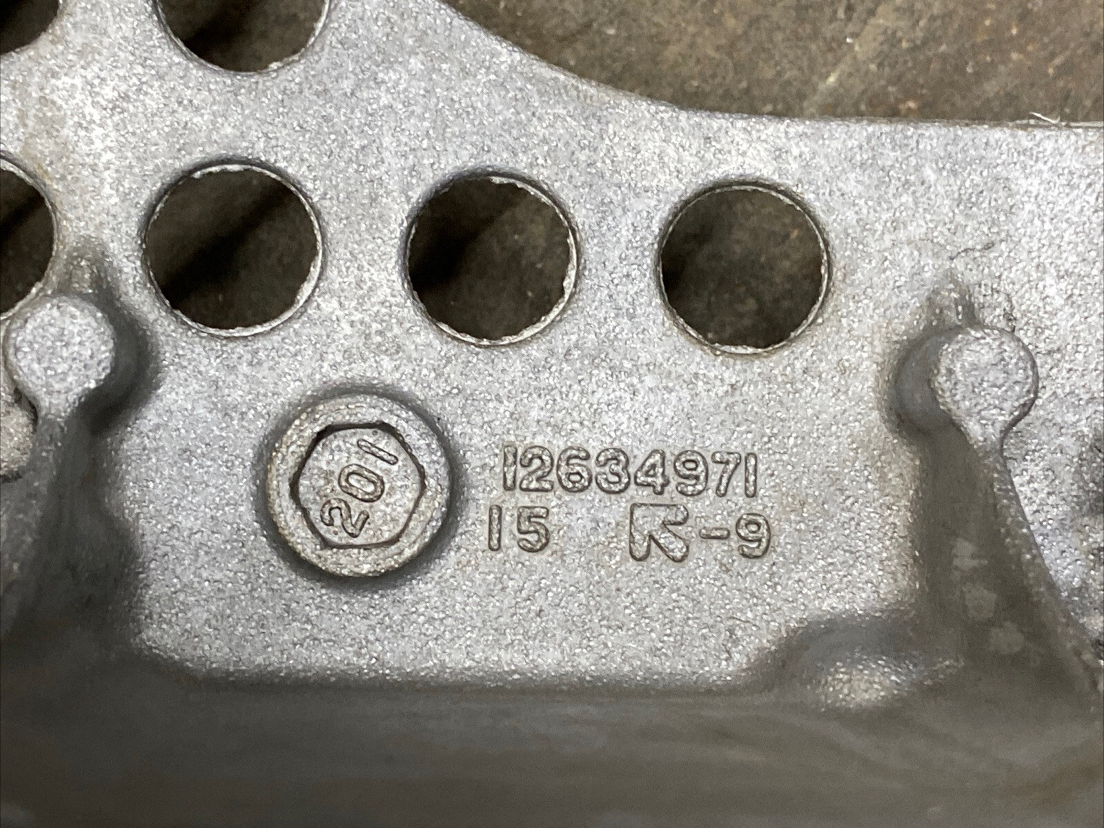 Genuine Chevrolet GMC 6.6L LML Duramax Upper Oil Pan 20112016 eBay