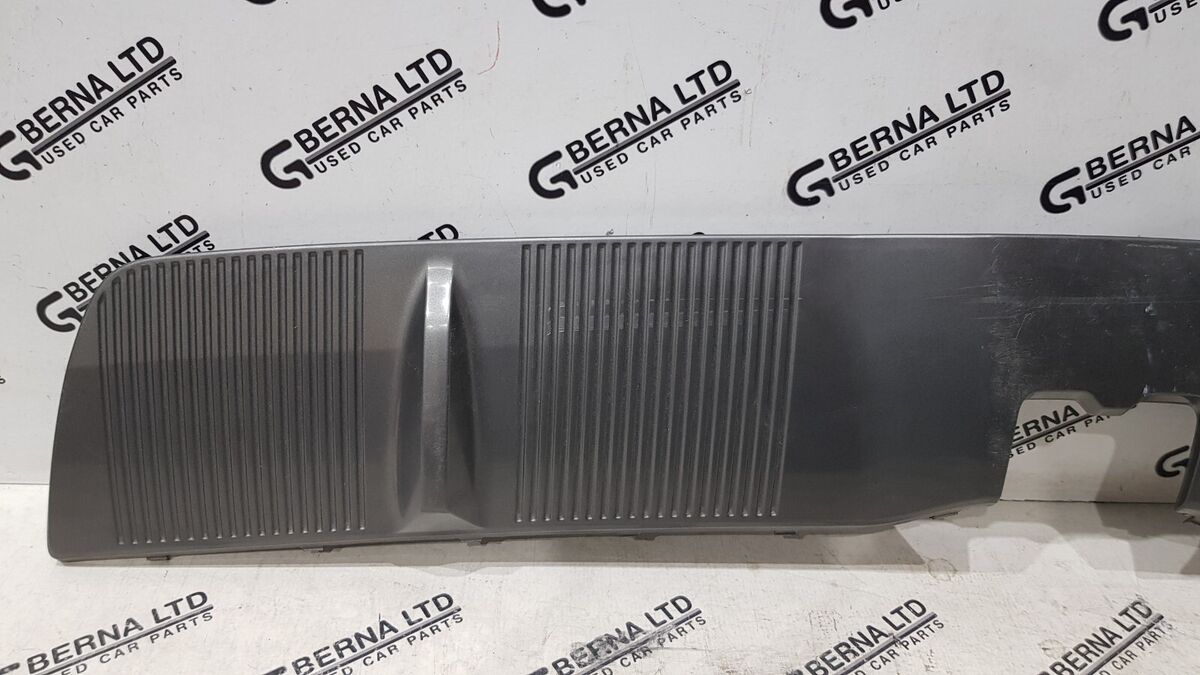 GENUINE SAIC MOTOR MG4 EV 2022-2024 REAR BUMPER LOWER SECTION GENUINE SAIC MOTOR MG4 EV 2022-2024 REAR BUMPER LOWER SECTION