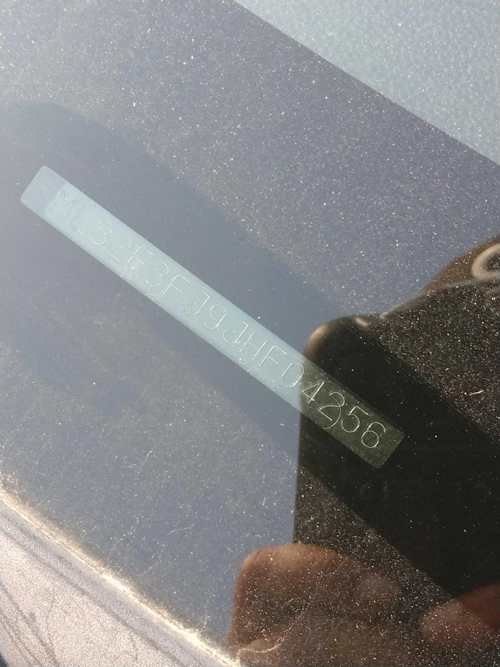 Mitsubishi Mirage 2018 guardabarros derecho gris fabricante de equipos originales usado 718175 71 k millas Foto 4 de 4