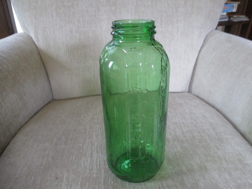 Vintage Green Glass Juice or Water Refrigerator Bottle No Cap 40 oz. - Picture 2 of 12