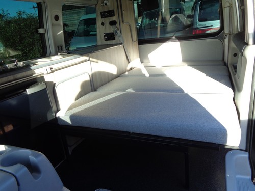 Mazda Bongo 2003 2.5 petrol with new side camper conversion & new lifting roof - Picture 11 of 12