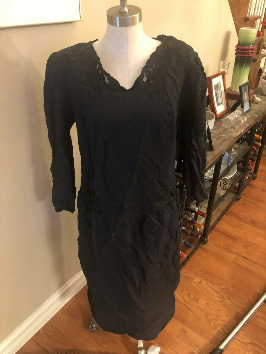 Ladies sz 14 vinatge dress in Black ramie mix by Claudia Ladies sz 14 vinatge dress in Black ramie mix by Claudia