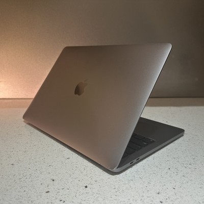 Apple MacBook Pro M1, 2020, Touchbar 13 inch M1, 8GB RAM, 256GB