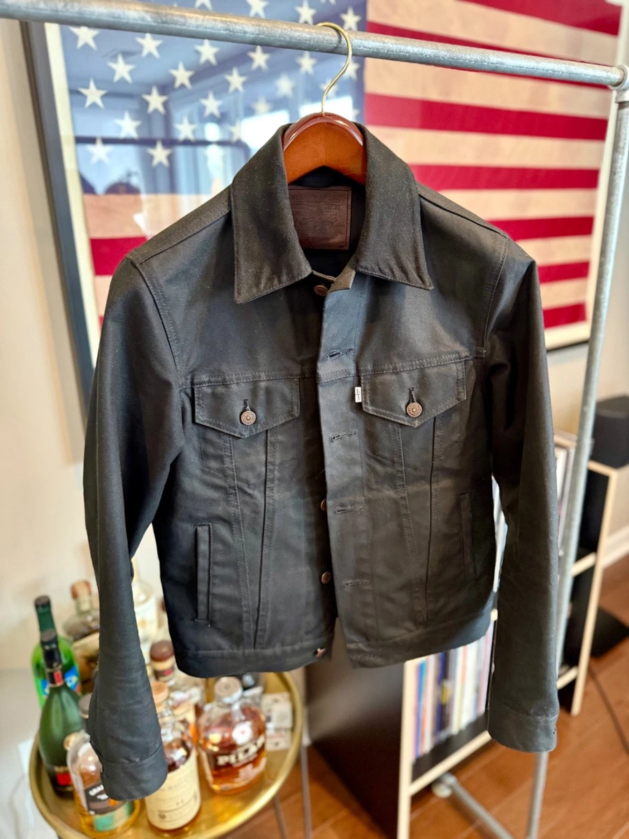 中古 Levi's × FILSON FISHING JACKET Filson x Levi's Fishing Jacket | Uncrate