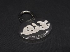 HERMES ANNEE MEDITERRANEE 2003 Cadena Charm Silver Tone AS0264