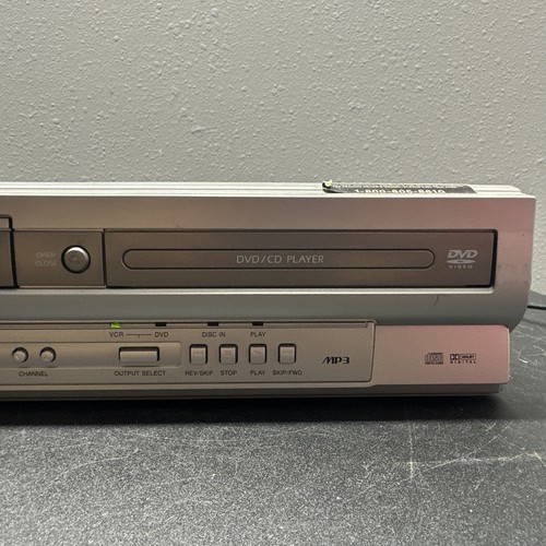 Magnavox MSD804 - DVD VCR Combo Reproductor 4 Cabezales HiFi VHS Probado/Funcionando SIN Control Remoto - Imagen 10 de 17