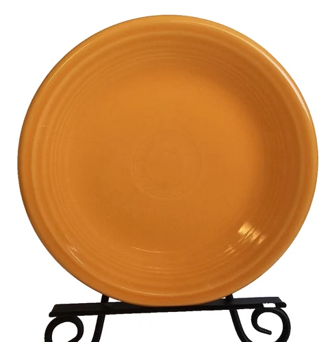 Fiesta TANGERINE Homer Laughlin Classic Rim 7-1/4" Salad, Dessert Plate