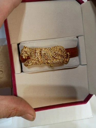 VTG Adrienne Couture Collection Genuine Leather Gold Leopard Swiss HIDDEN Watch