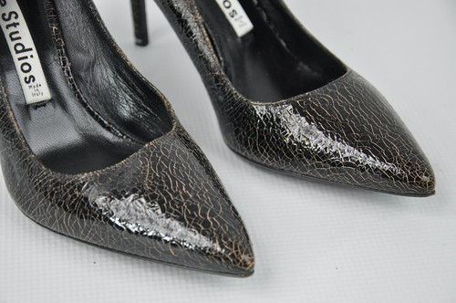 ACNE STUDIOS Alivia Cracked Patent Leather Women's Pumps size 37 / US 7 - Picture 10 of 10