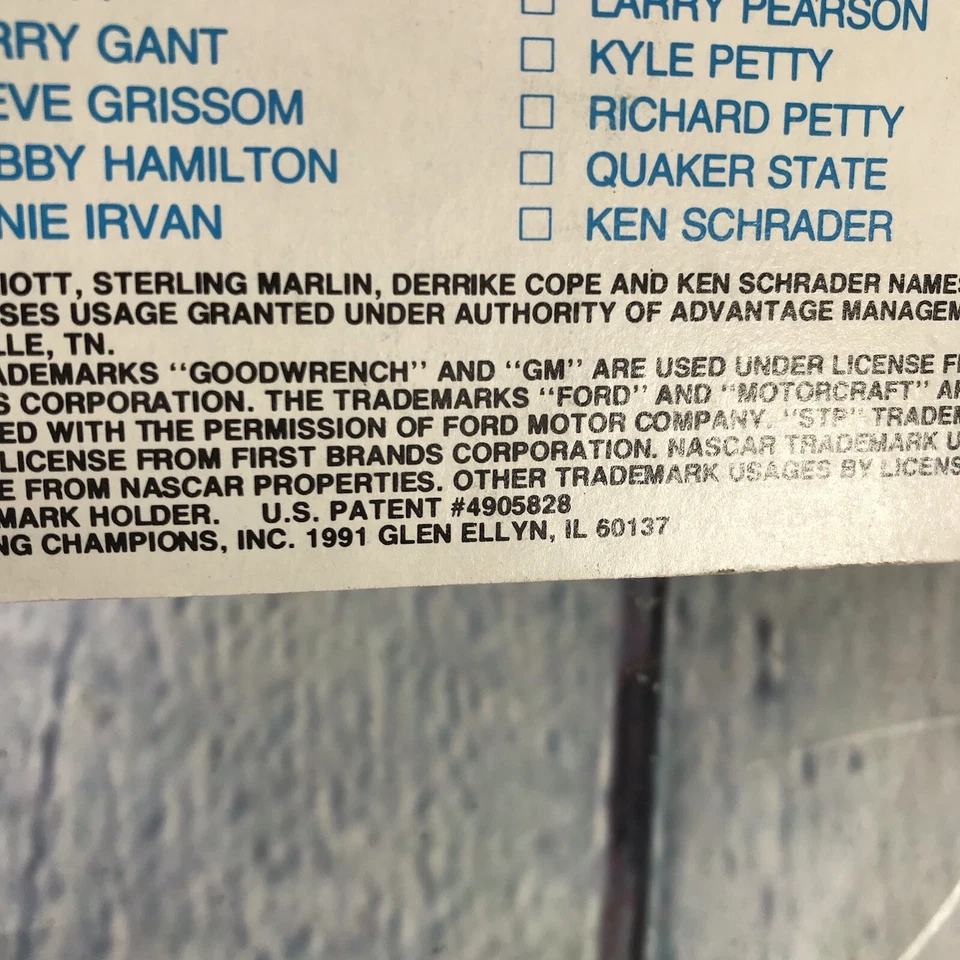 Racing Champions 1991 Nascar 1:64 Diecast Car Geoff Bodine #11 rojo vintage Foto 4 de 4