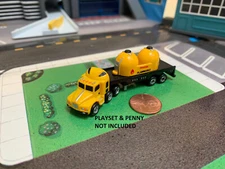 MICRO MACHINES SIZE BIG RIG FLATBED HAZMAT 18-WHEELER SEMI TRUCK HAULER N SCALE
