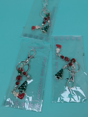 Lot Of 7 Christmas Themed Beaded Charms Keychain / Bracelet Kits - For Crafts - Picture 12 of 12
