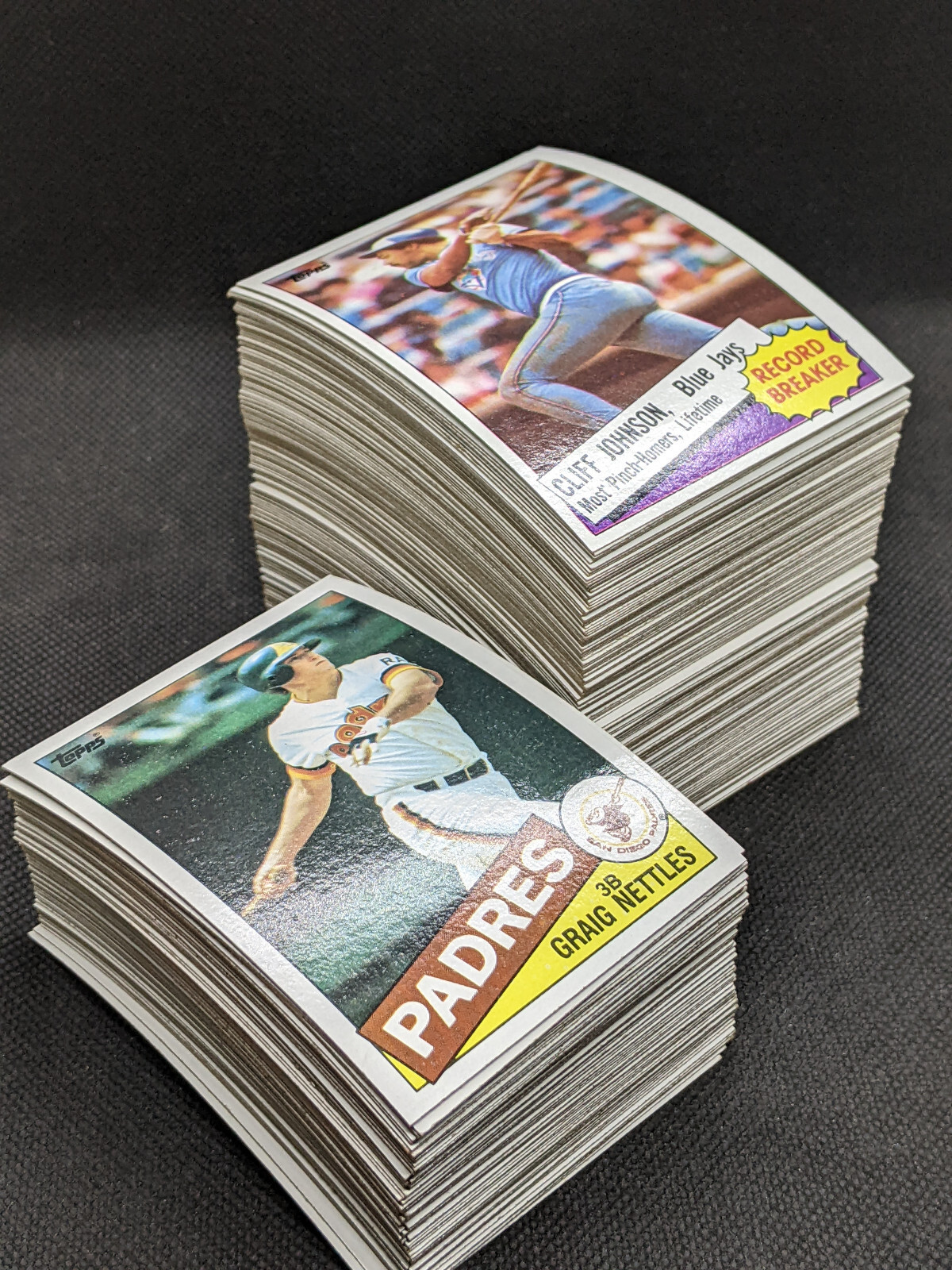 1985 Topps Baseball Single Cards - YOU PICK - Complete Your Set QTY DISCOUNT