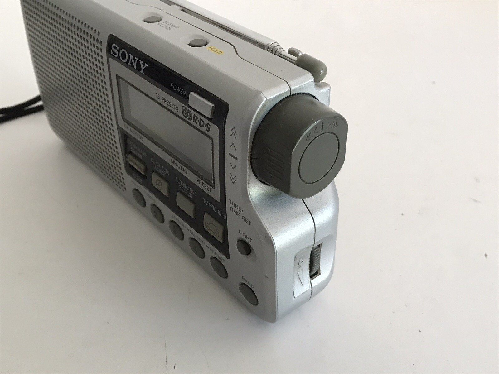 Radio Sony ICF-403L - FM/MW/LW D'occasion En Parfait état De Fonctionnement