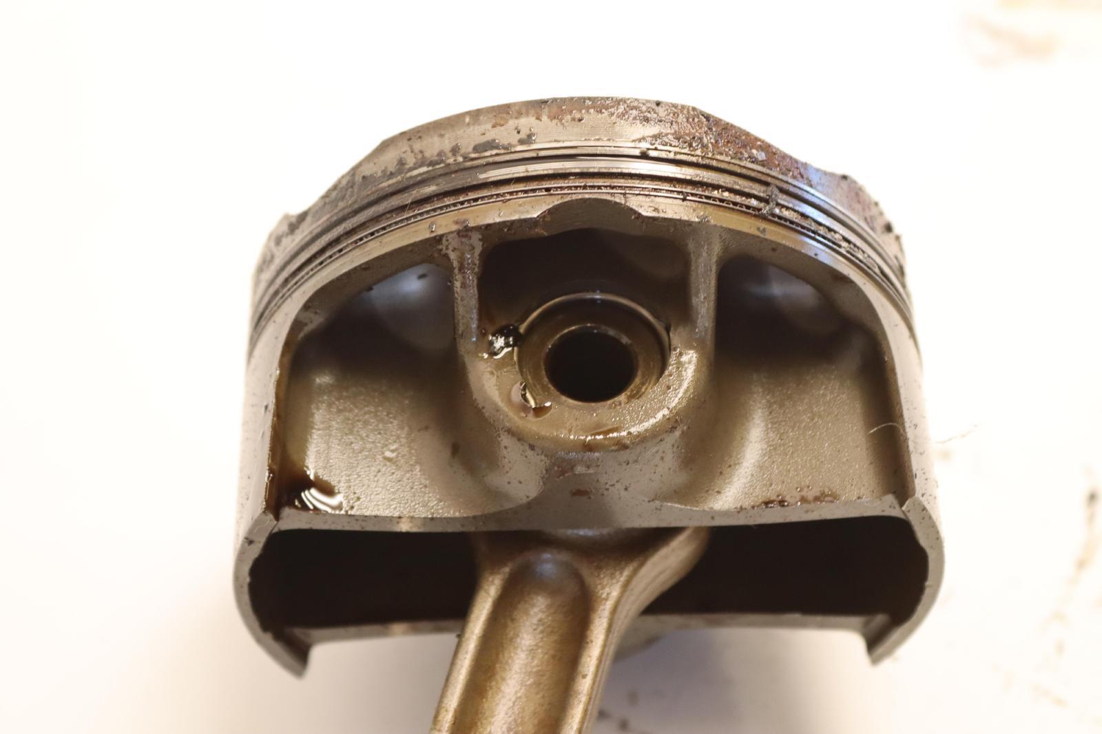 2010-2015 FERRARI 458 ITALIA 4.5L V8 F136FB PISTON HALF CONNECTING ROD OEM