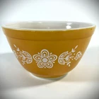 Vintage PYREX "Butterfly Gold" Nesting Bowl #401 1972-1979 1.5 Pint EUC