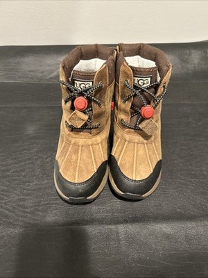 UGG KIDS TURLOCK LEATHER WEATHER WALNUT WATERPROOF SNOW BOOTS SIZE 2