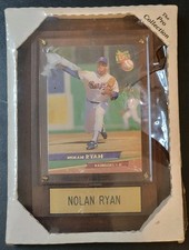 ​Nolan Ryan 1992 Fleer Ultra #141 Texas Rangers Wood Plaque The Pro Collection 