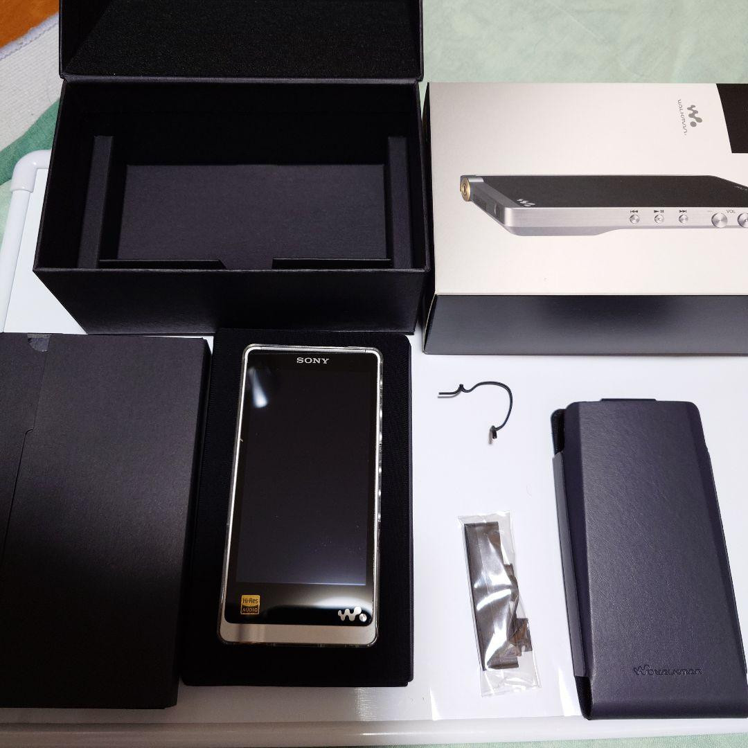 SONY NW-ZX1 UE 900s セット SONY Walkman NW-ZX1 MP3 Media Player And UE 900s Set Made In