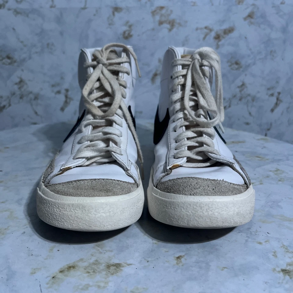 Nike Blazer средний 77 женщин размер 10 туфли белый черный Athletic тренер кроссовок - Изображение 2 из 4