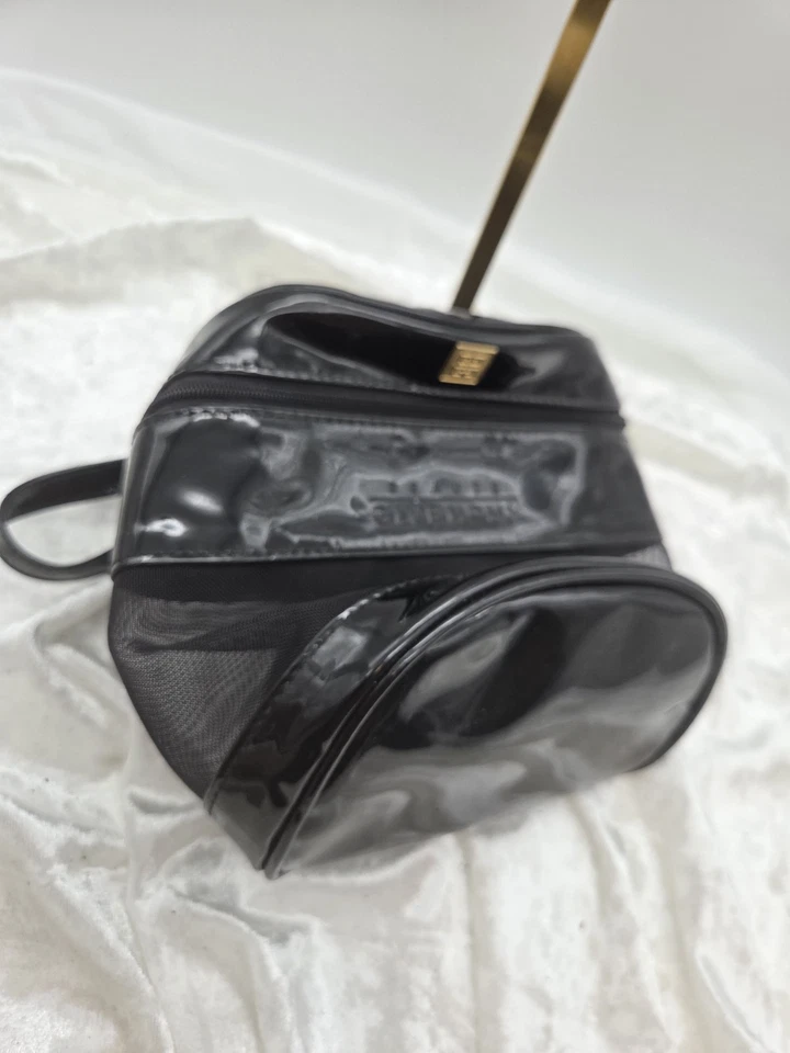 Givenchy Bolso de tocador Caja de cosméticos Mochila con paquete de joyas gratis Foto 2 de 4