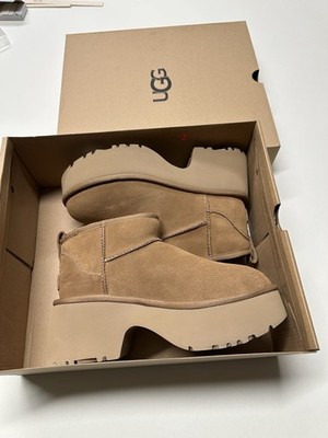 New $170 UGG Classic Ultra Mini New Heights Platform Boot Women Size 8