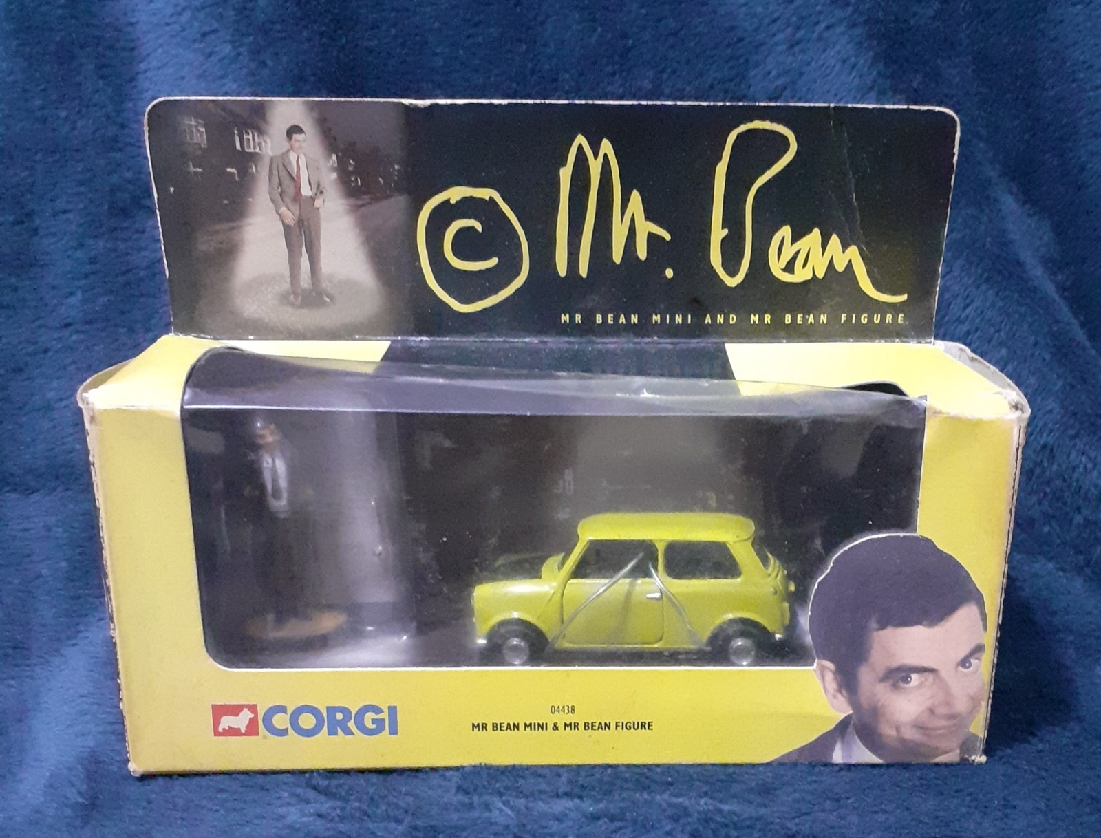 Corgi 04438, Mr Beans Mini and Figure Set - Free Price Guide & Review